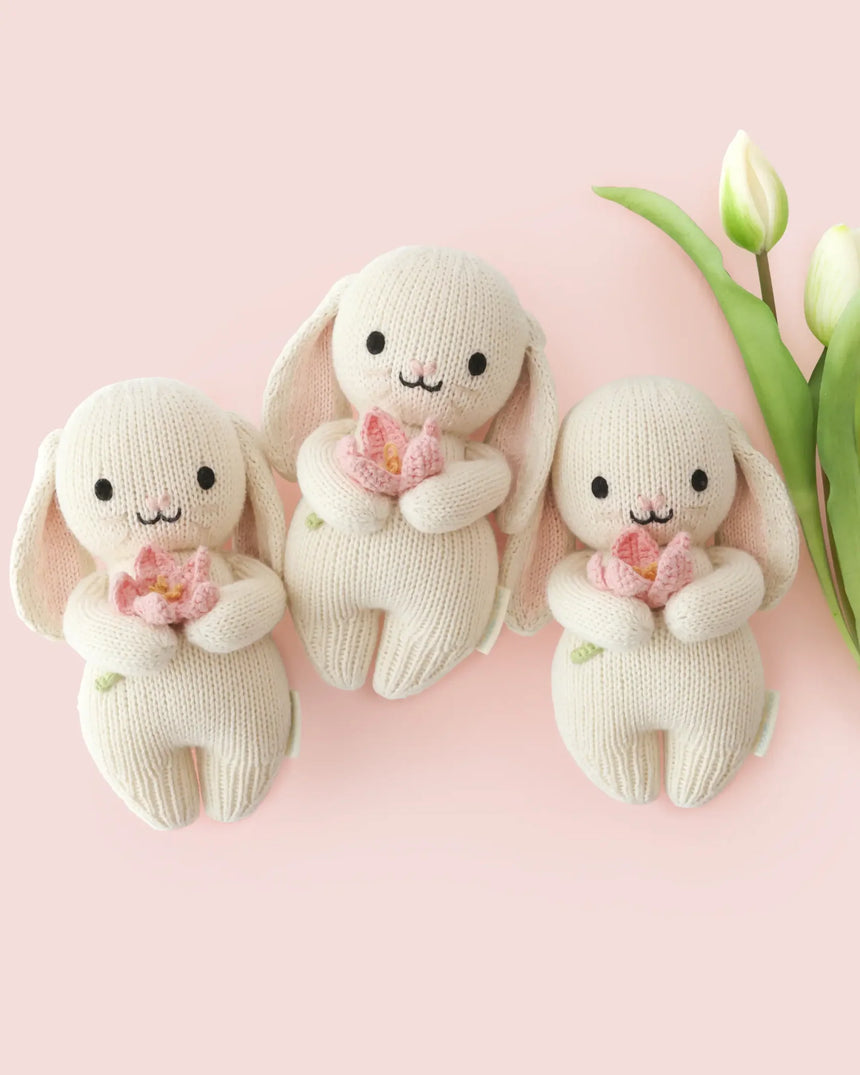 Cuddle + Kind Baby bunny (blooming tulip)