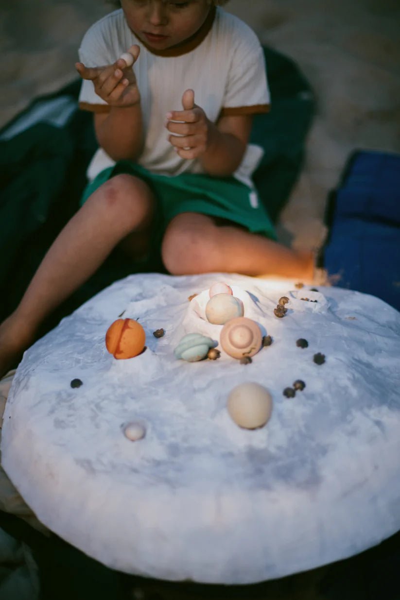 Grapat - Wood Dear Universe - Princess and the Pea Boutique