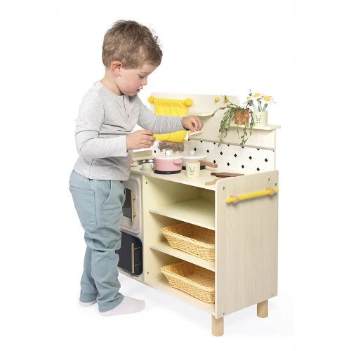 Janod Shiny Grandma large wooden kitchen - Princess and the Pea Boutique