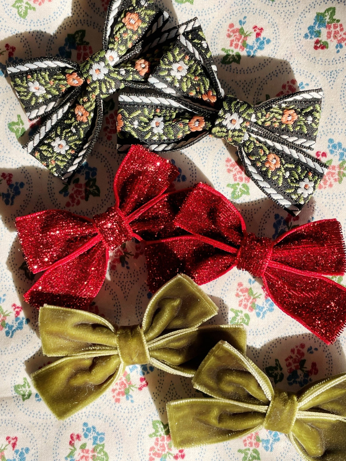 Konges Slojd 6 Pack Micki Bow Hair Clips - Princess and the Pea Boutique