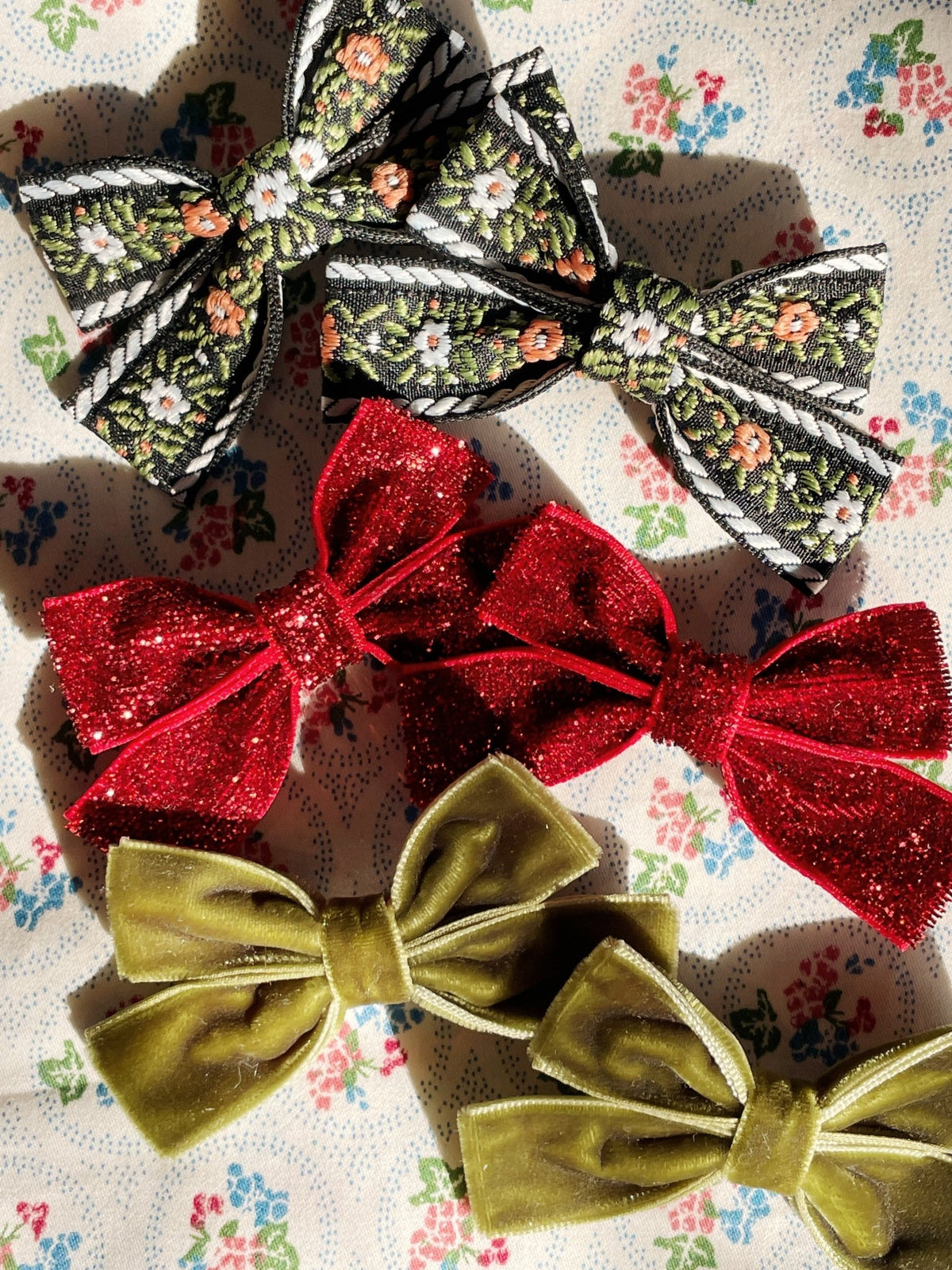 Konges Slojd 6 Pack Micki Bow Hair Clips - Princess and the Pea Boutique