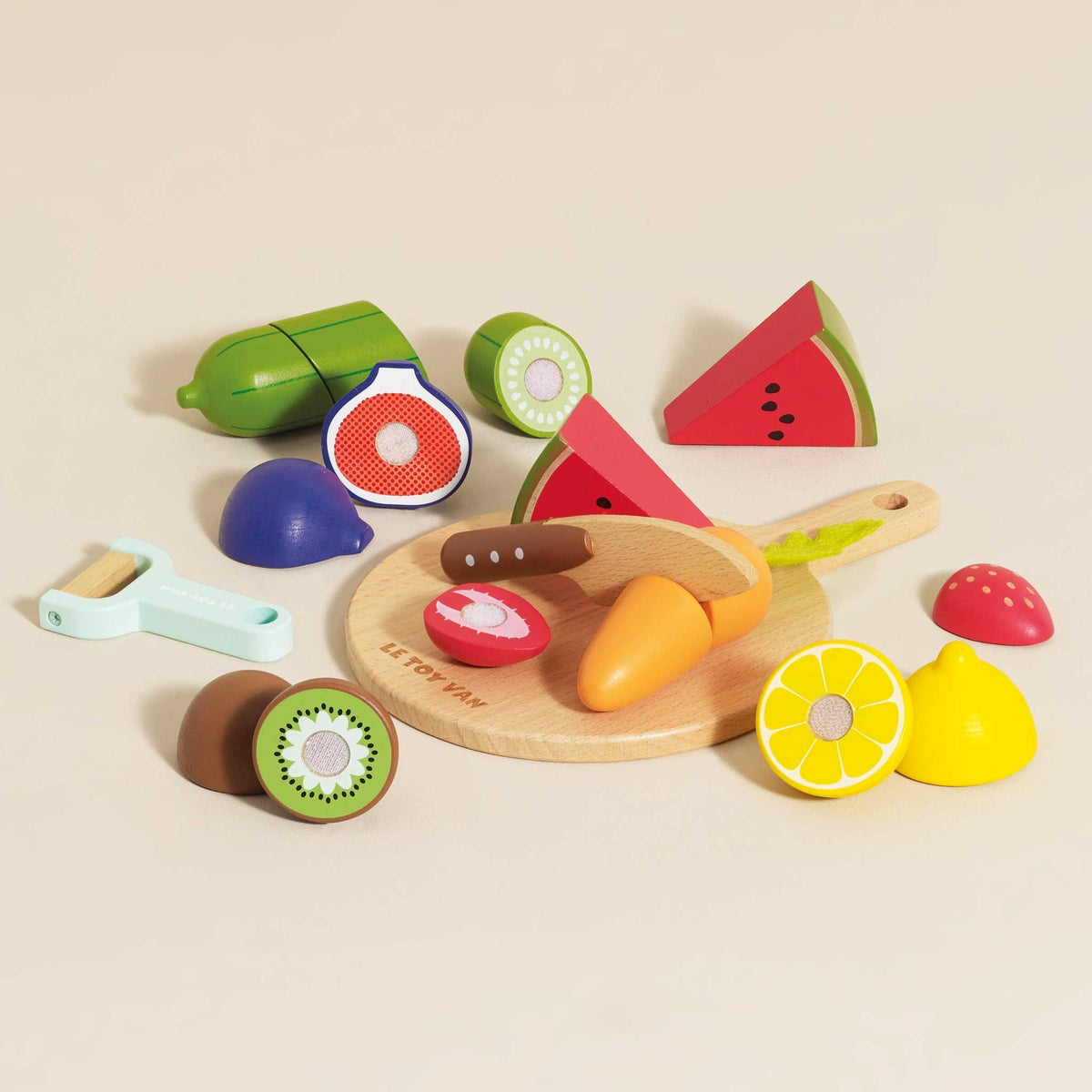 Le Toy Van Wooden Chopping Board & Sliceable Play Food - Princess and the Pea Boutique