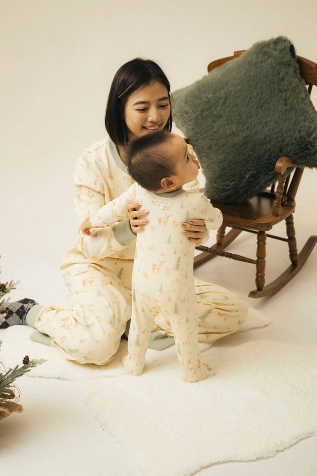 Long - sleeve Ribbed Footie Romper - Christmas Print - Princess and the Pea Boutique