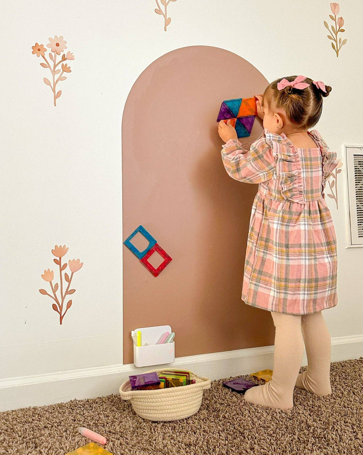 Magic Playwall - Arch Magnetic Wall Decal for Kids: Caramel - Princess and the Pea Boutique