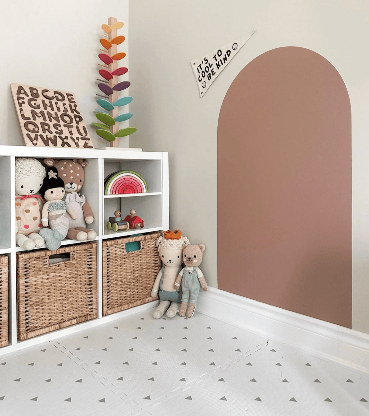Magic Playwall - Arch Magnetic Wall Decal for Kids: Caramel - Princess and the Pea Boutique