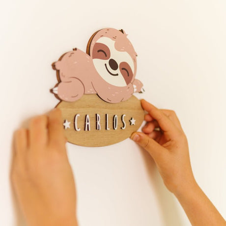 Vintiun Personalized Decorative Plate - Sloth - Princess and the Pea Boutique