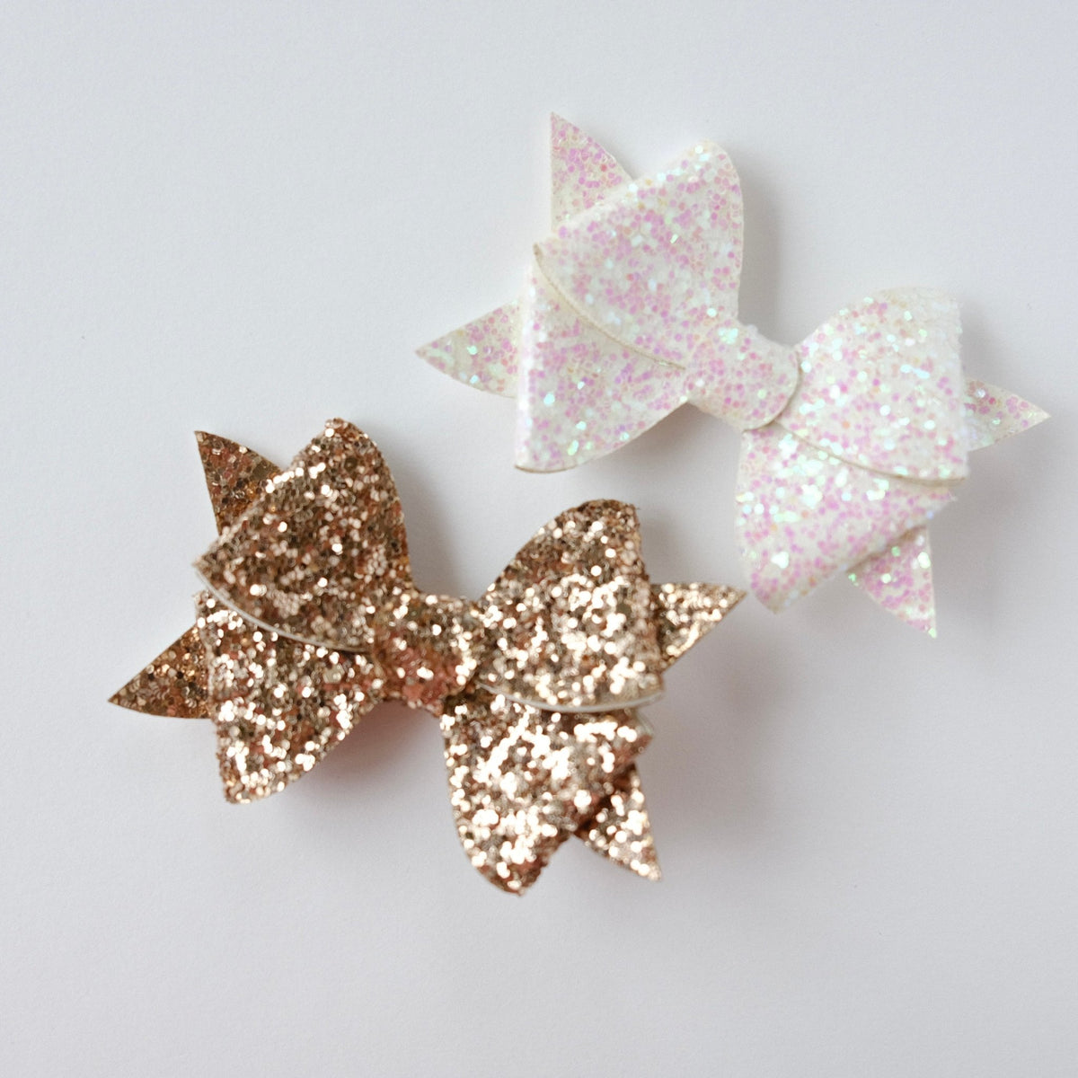 Iris Sparkle Charm Bow Hair Clip - Princess and the Pea