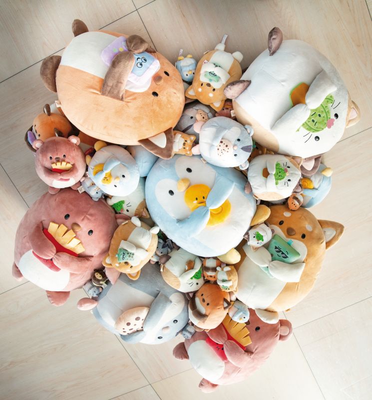 NICI Mymochi Hamster Shai with cookie and dog costume