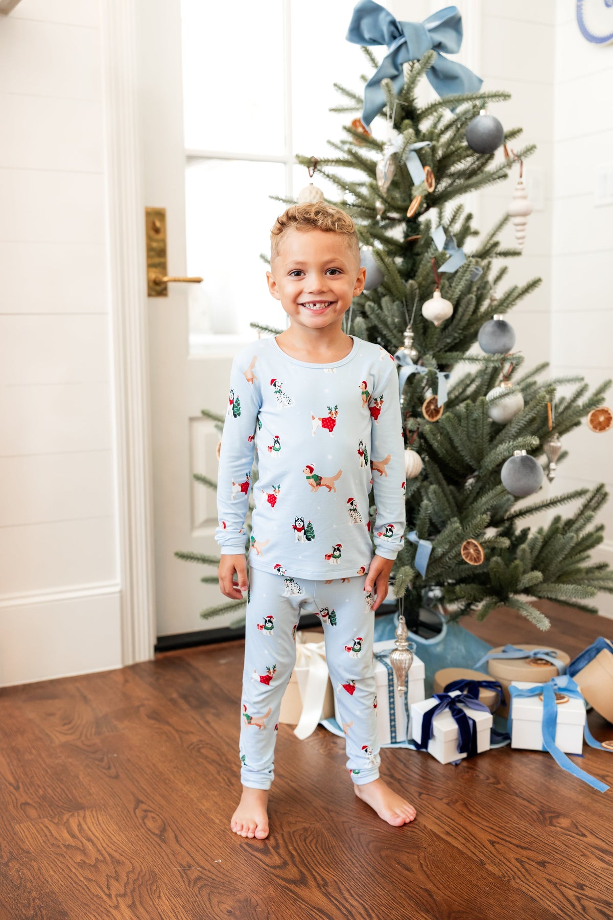 Kyte Baby Long Sleeve Pajamas in Holiday Pups - Princess and the Pea Boutique