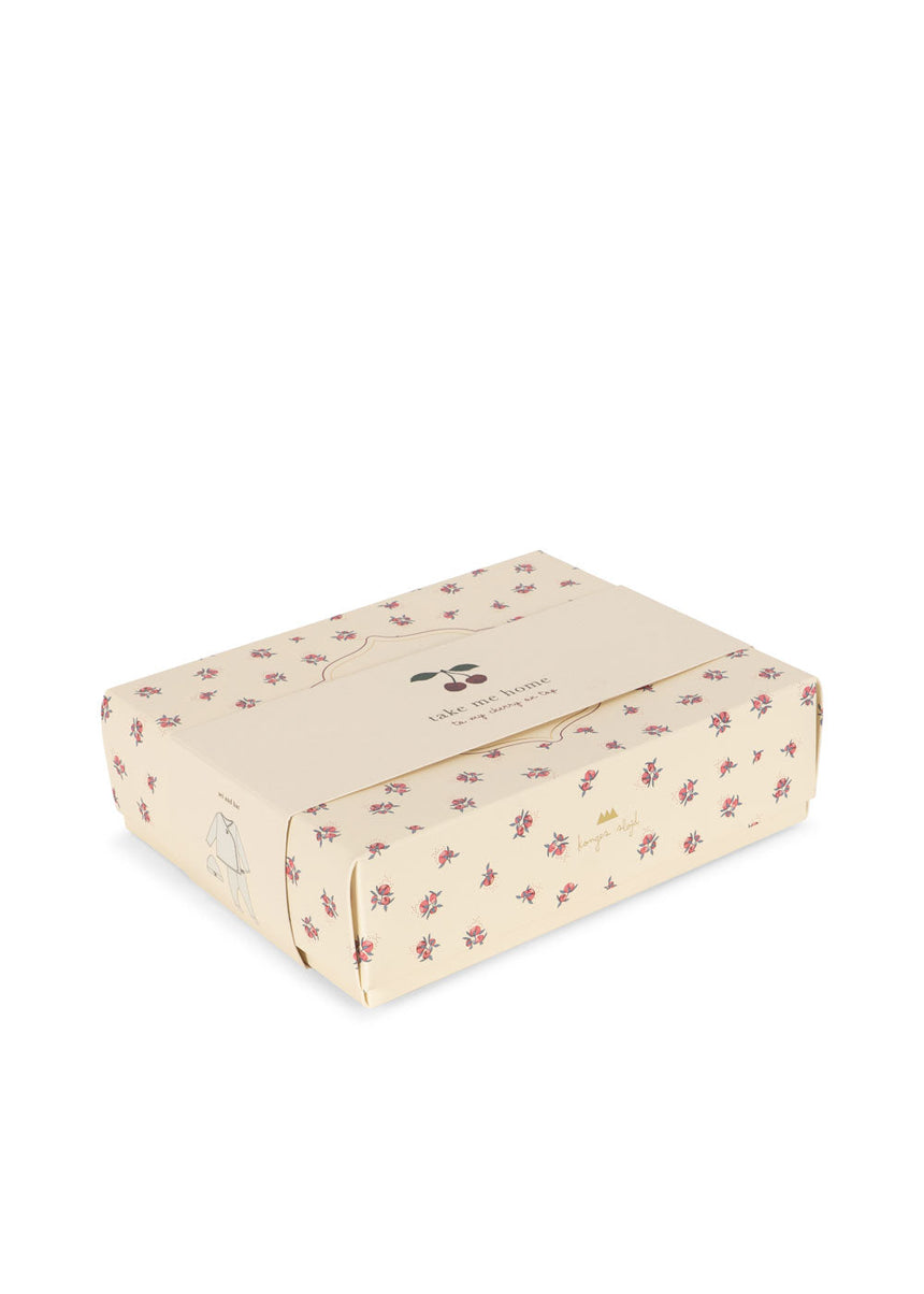 Konges Slojd Take me home newborn set - Cherry