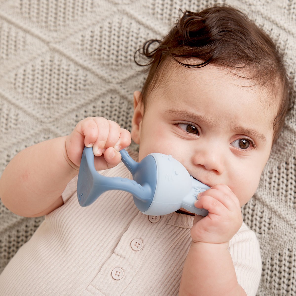B.BOX Chill + Fill Teether Lullaby Blue - Princess and the Pea Boutique