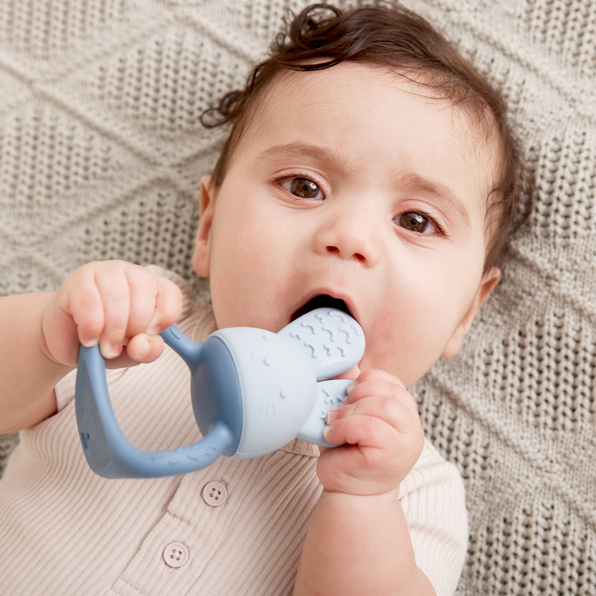 B.BOX Chill + Fill Teether Lullaby Blue - Princess and the Pea Boutique