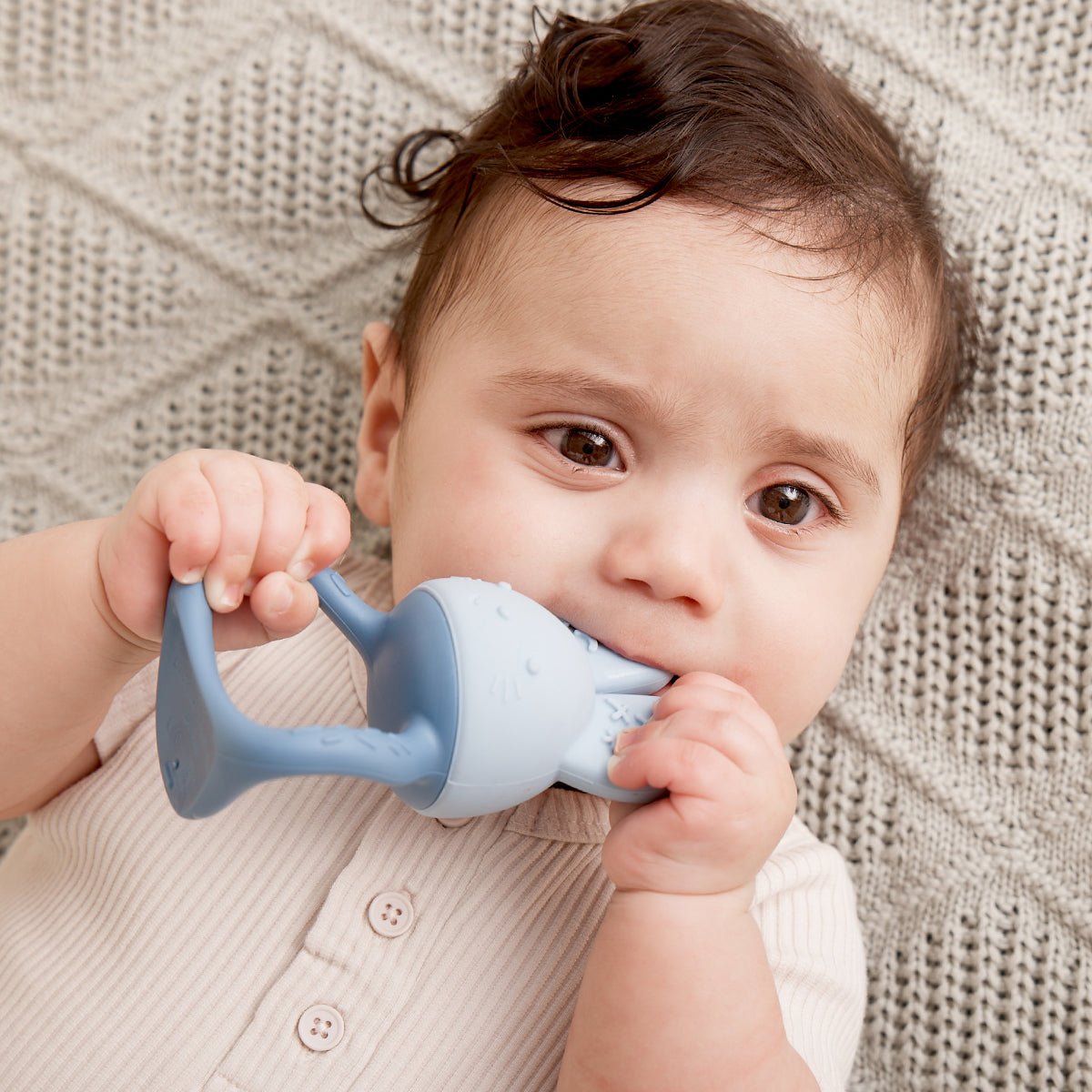 B.BOX Chill + Fill Teether Lullaby Blue - Princess and the Pea Boutique