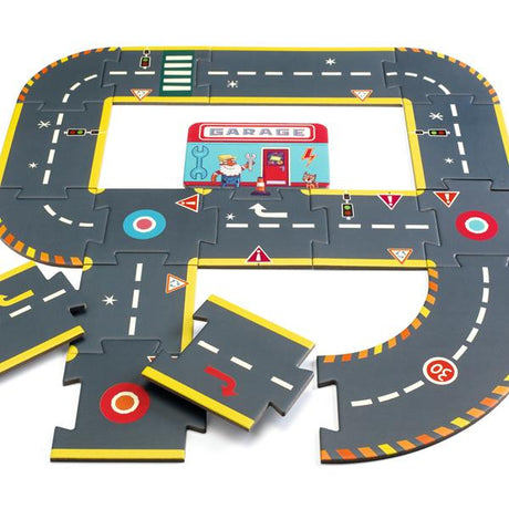 Djeco Crazy Motors - Giant puzzle Circuit - 26pcs - Princess and the Pea Boutique