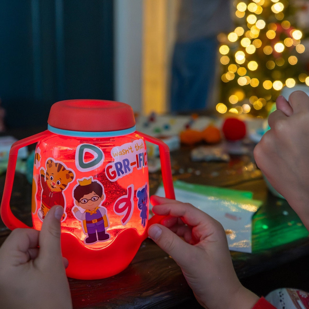 Glo Pals DIY Sensory Jar Gift Set - Daniel Tiger - Princess and the Pea Boutique