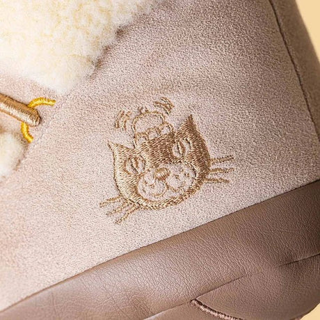 Jellycat Amuseables Perta Snow Boot - Princess and the Pea Boutique