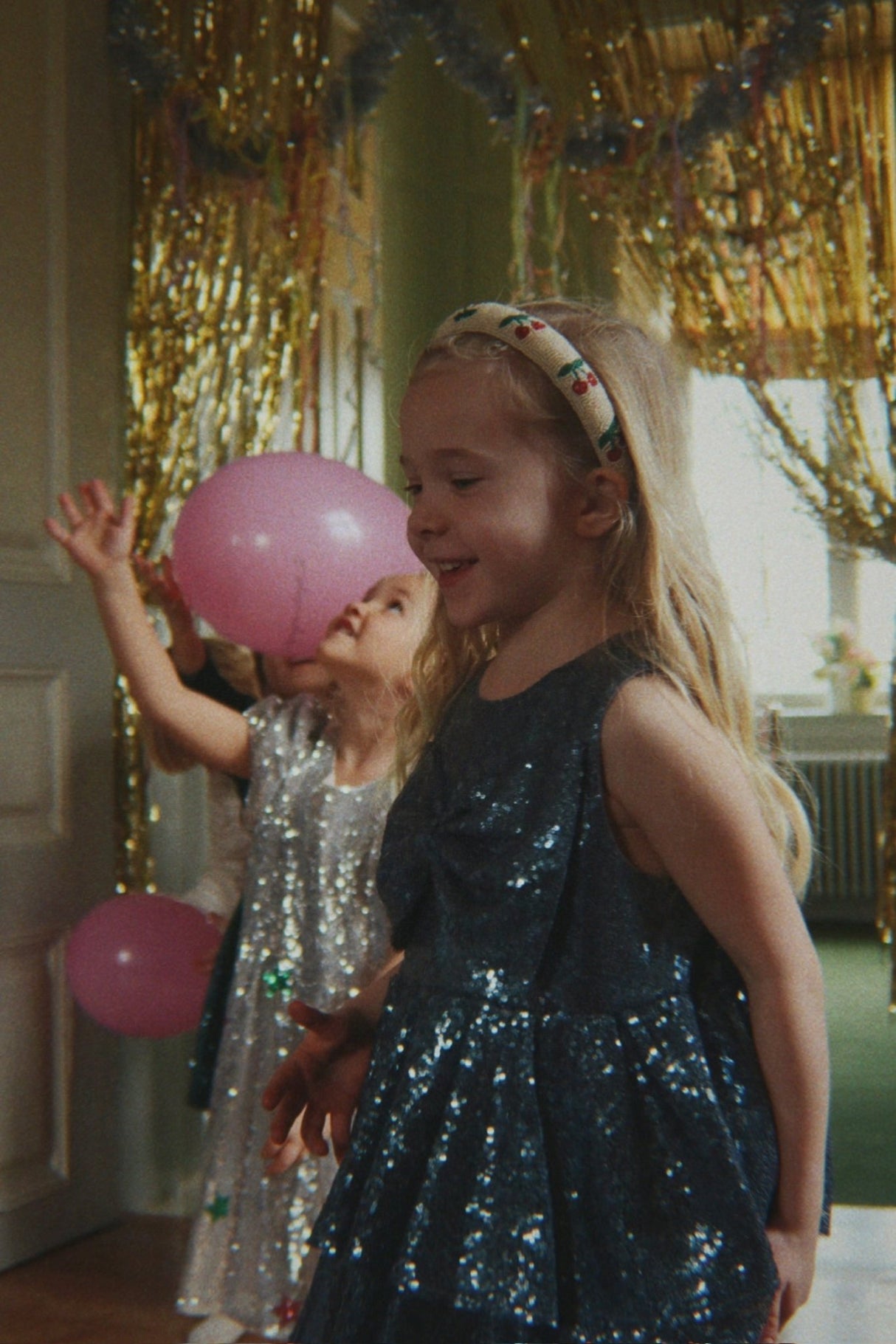 Konges Slojd Beaded Hairbrace - Cherry - Princess and the Pea Boutique