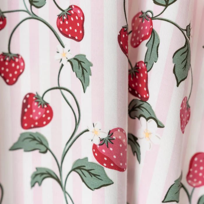 Kyte Baby Zippered Footie in Strawberry Fields - Princess and the Pea Boutique