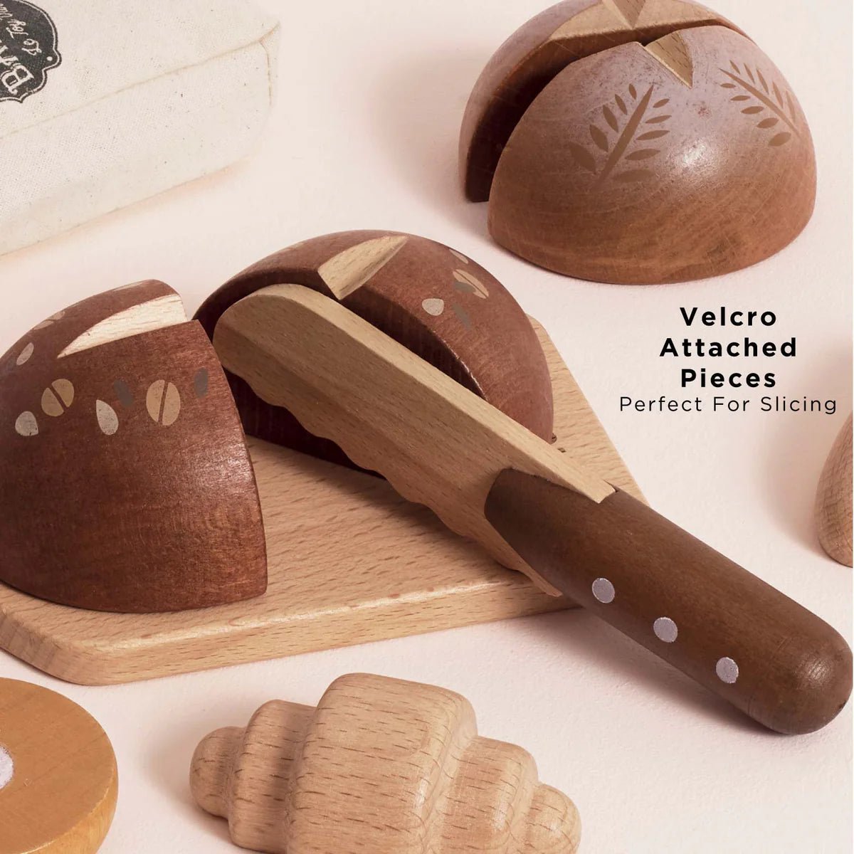 Le Toy Van Artisan Bread and Knife Set - Princess and the Pea Boutique