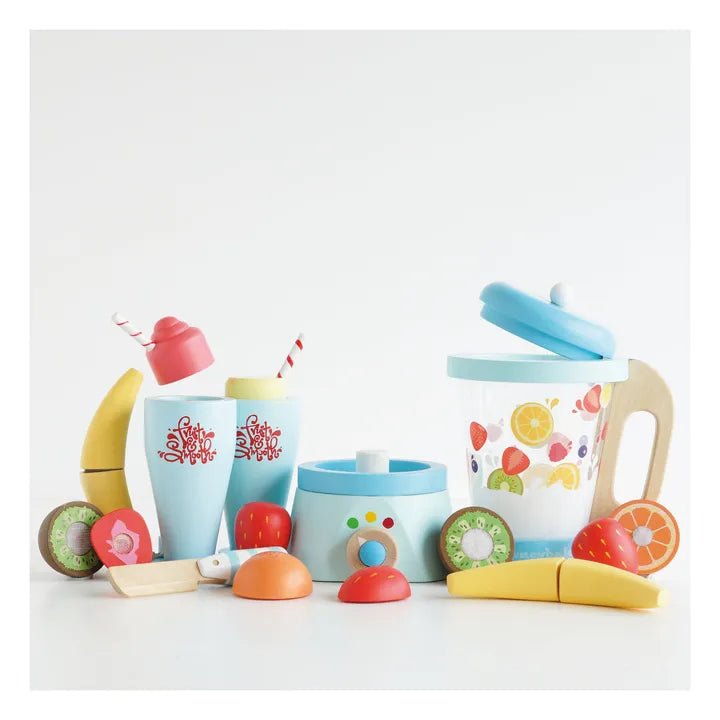 Le Toy Van Fruit & Smoothie Blender Set - Princess and the Pea Boutique