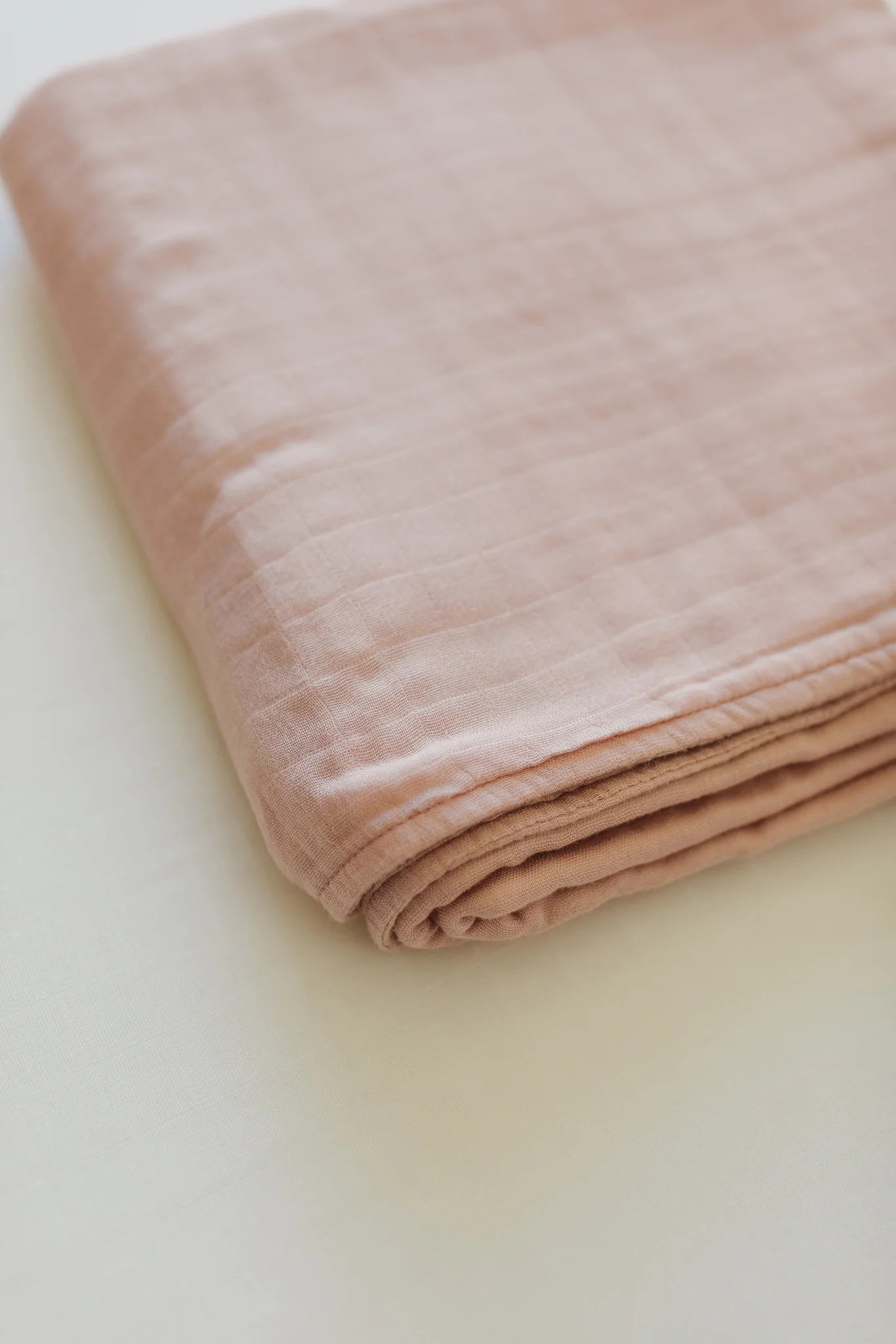 Lil North Co. Premium 8 layer Muslin Blanket - Dusty Pink - Princess and the Pea Boutique