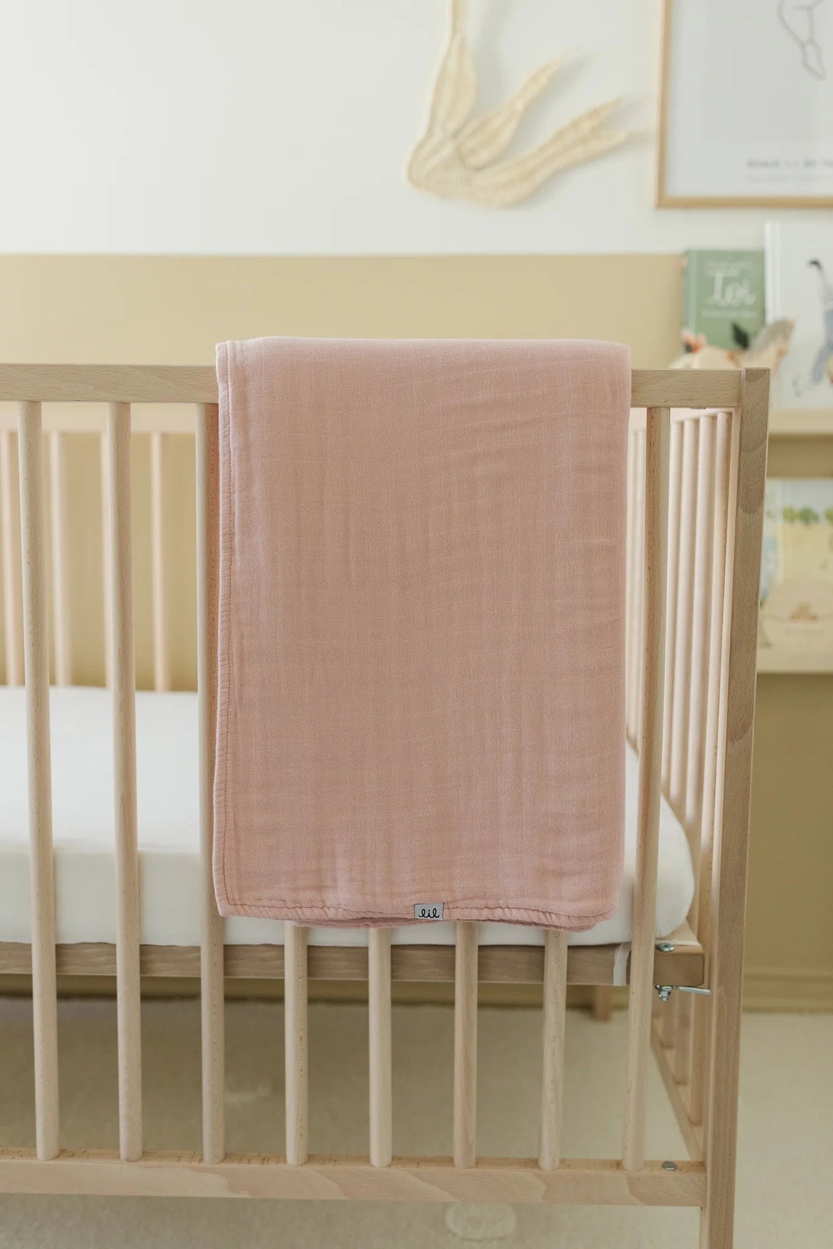 Lil North Co. Premium 8 layer Muslin Blanket - Dusty Pink - Princess and the Pea Boutique