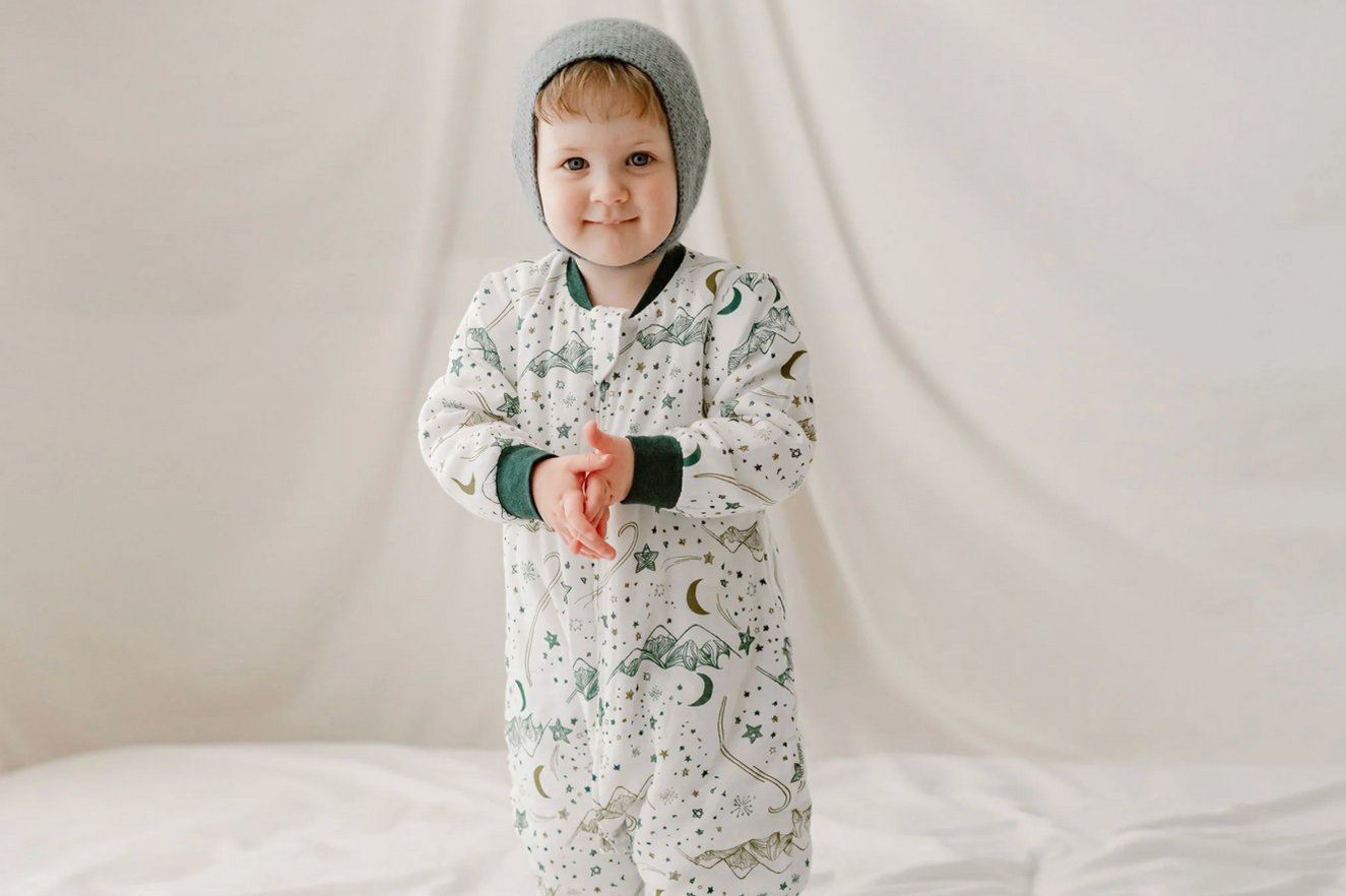 Nest Designs Organic Cotton Long Sleeve Sleep Bag 1.0 TOG - Stars White Nest Designs Organic Cotton Long Sleeve Sleep Bag 1.0 TOG - Stars White