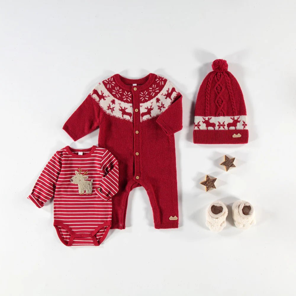 Newborn Red knit beanie with jacquard patterns - Princess and the Pea Boutique