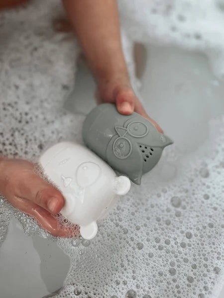 noüka Animals Bath Toys - Lake - Princess and the Pea Boutique
