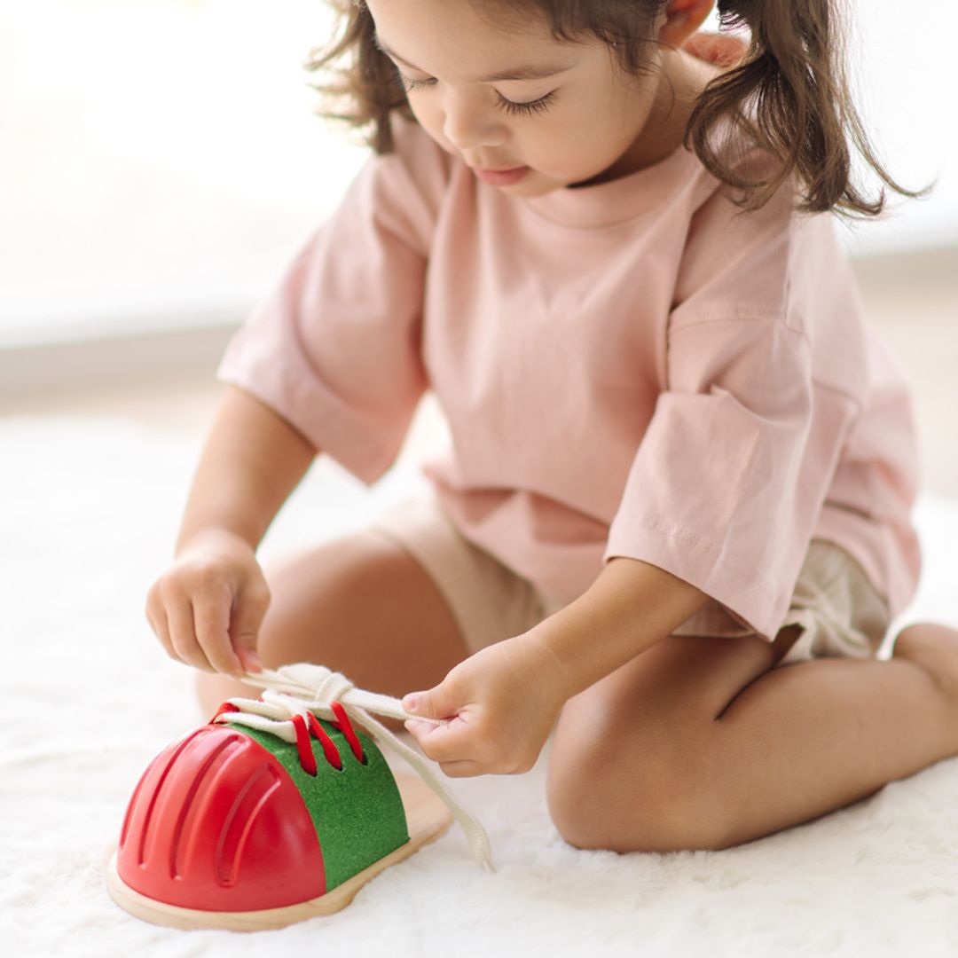 PlanToys Life-Size Tie-up Shoe - Princess and the Pea Boutique