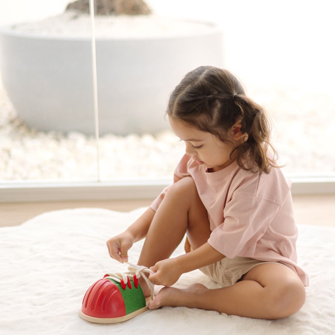 PlanToys Life-Size Tie-up Shoe - Princess and the Pea Boutique