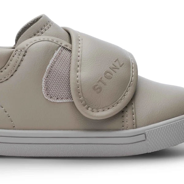 Stonz Cruiser Dressy Toddler - Dune - Princess and the Pea Boutique