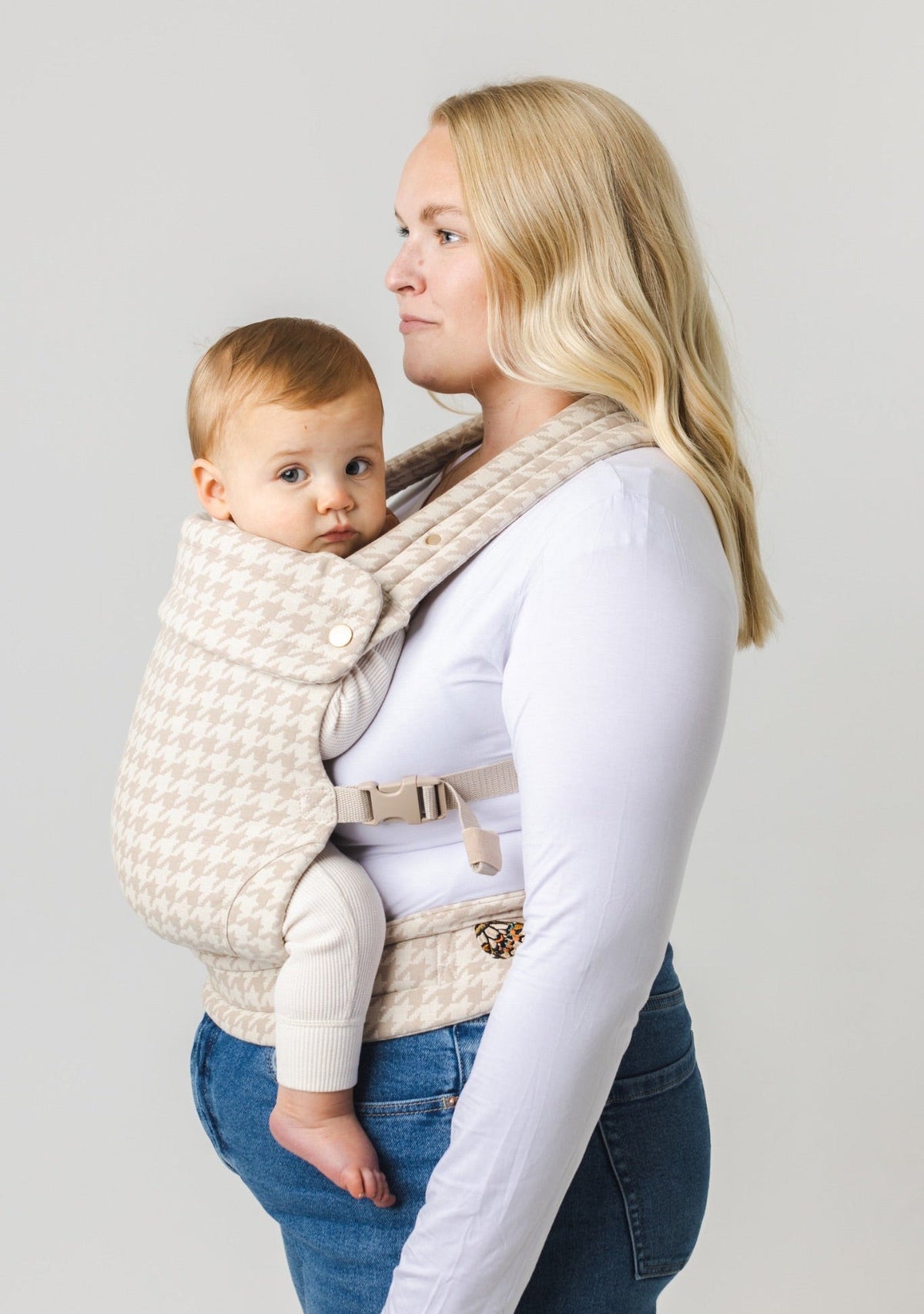 The Monarch Carrier - Houndstooth - Princess and the Pea Boutique