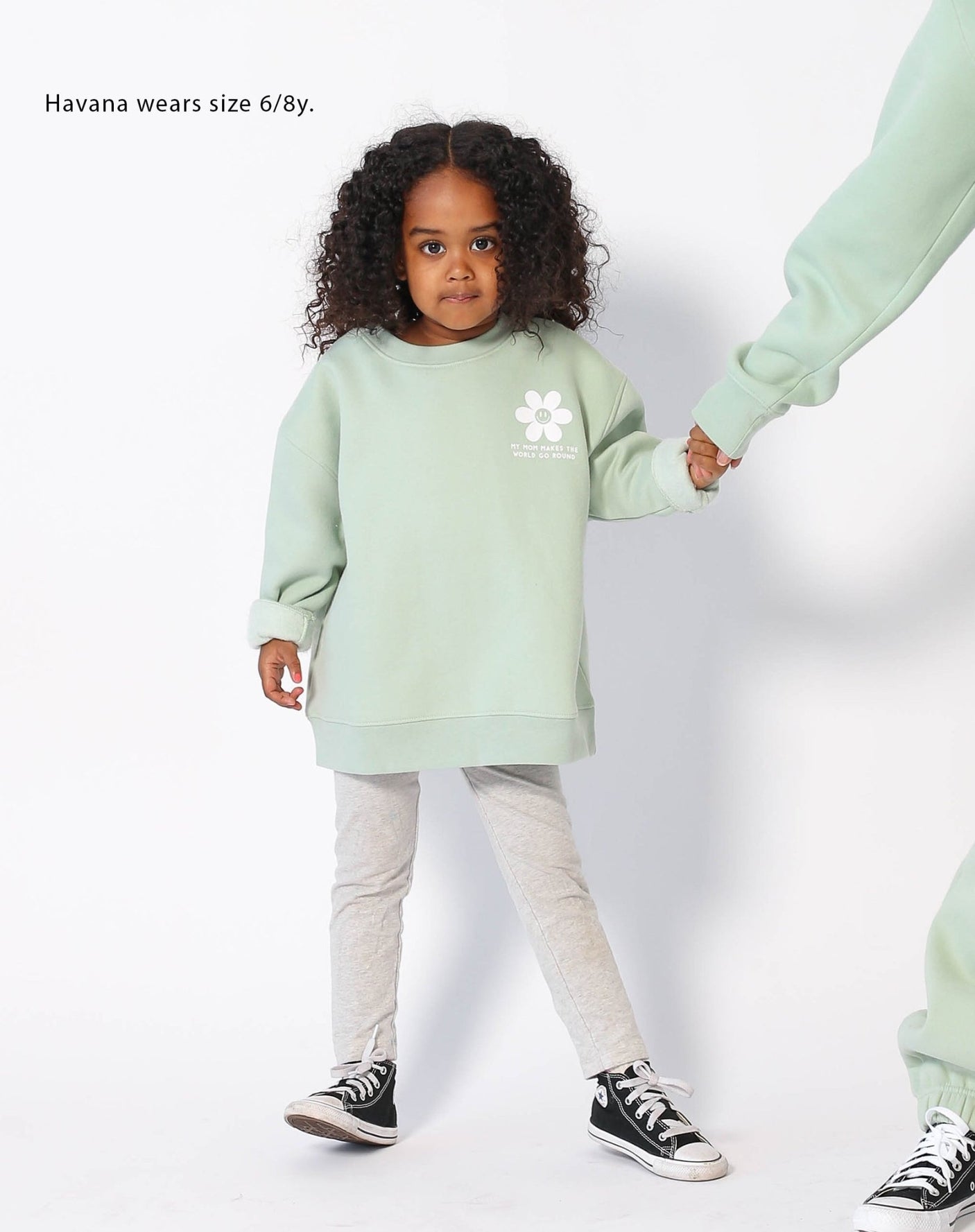 BRUNETTE The Label "WORLD GO ROUND" Little Babes Crew Neck Sweatshirt | Sage - Princess and the Pea