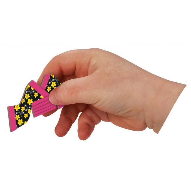 Janod Magnetibook - Girl's Costumes - Princess and the Pea