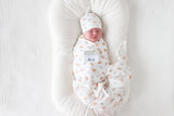 Lulujo Hello World Hat & Swaddle Sets - Peaches - Princess and the Pea